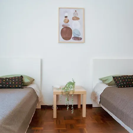 Cozy Room In Cascais City With Full Kitchen 5 Minutes From The Beach Exterior photo