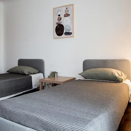 Cozy Room In Cascais City With Full Kitchen 5 Minutes From The Beach Exterior photo
