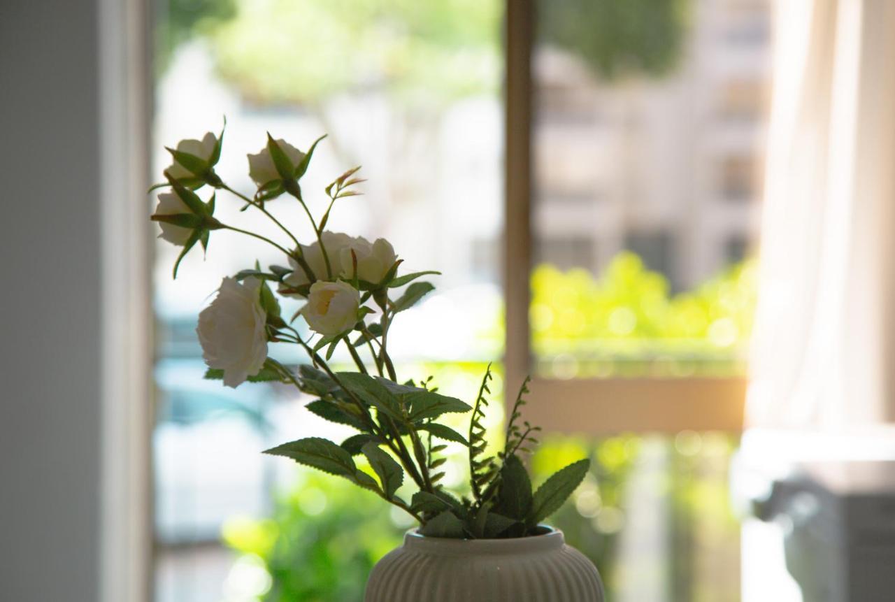 Cozy In With Full Kitchen 5 Minutes From The Homestay *